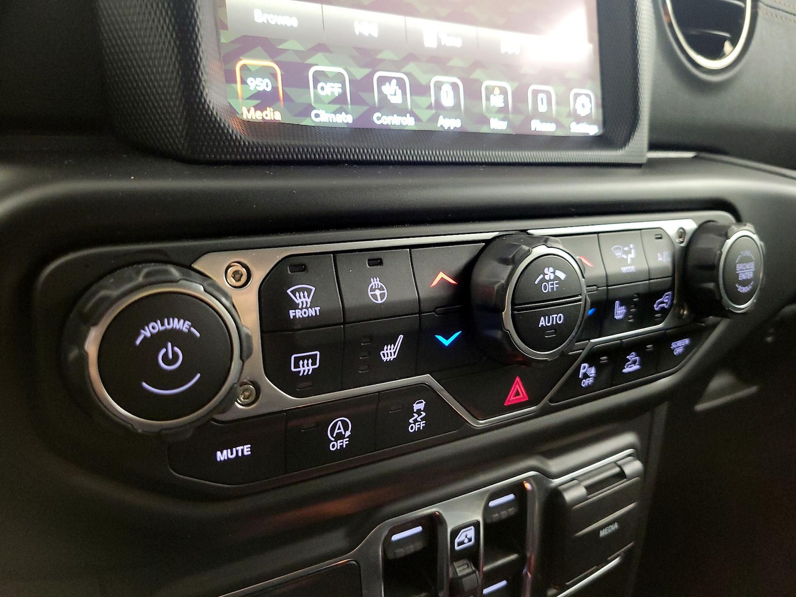 2022 Jeep Wrangler Unlimited High Altitude - Photo 18