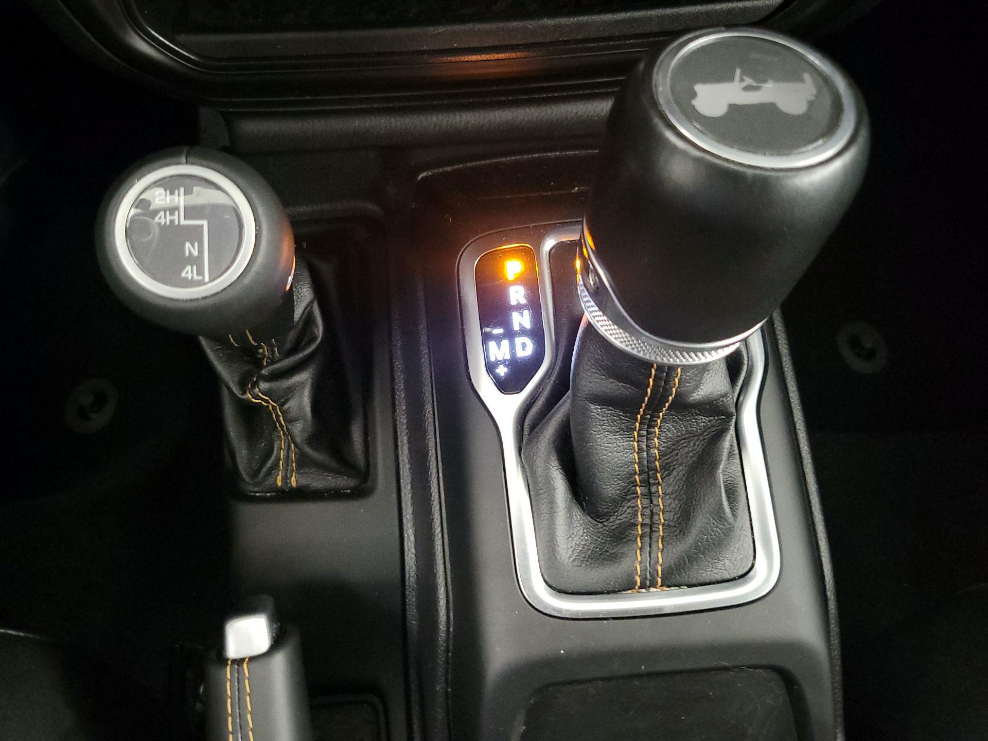 Thumbnail: 2022 Jeep Wrangler - 18