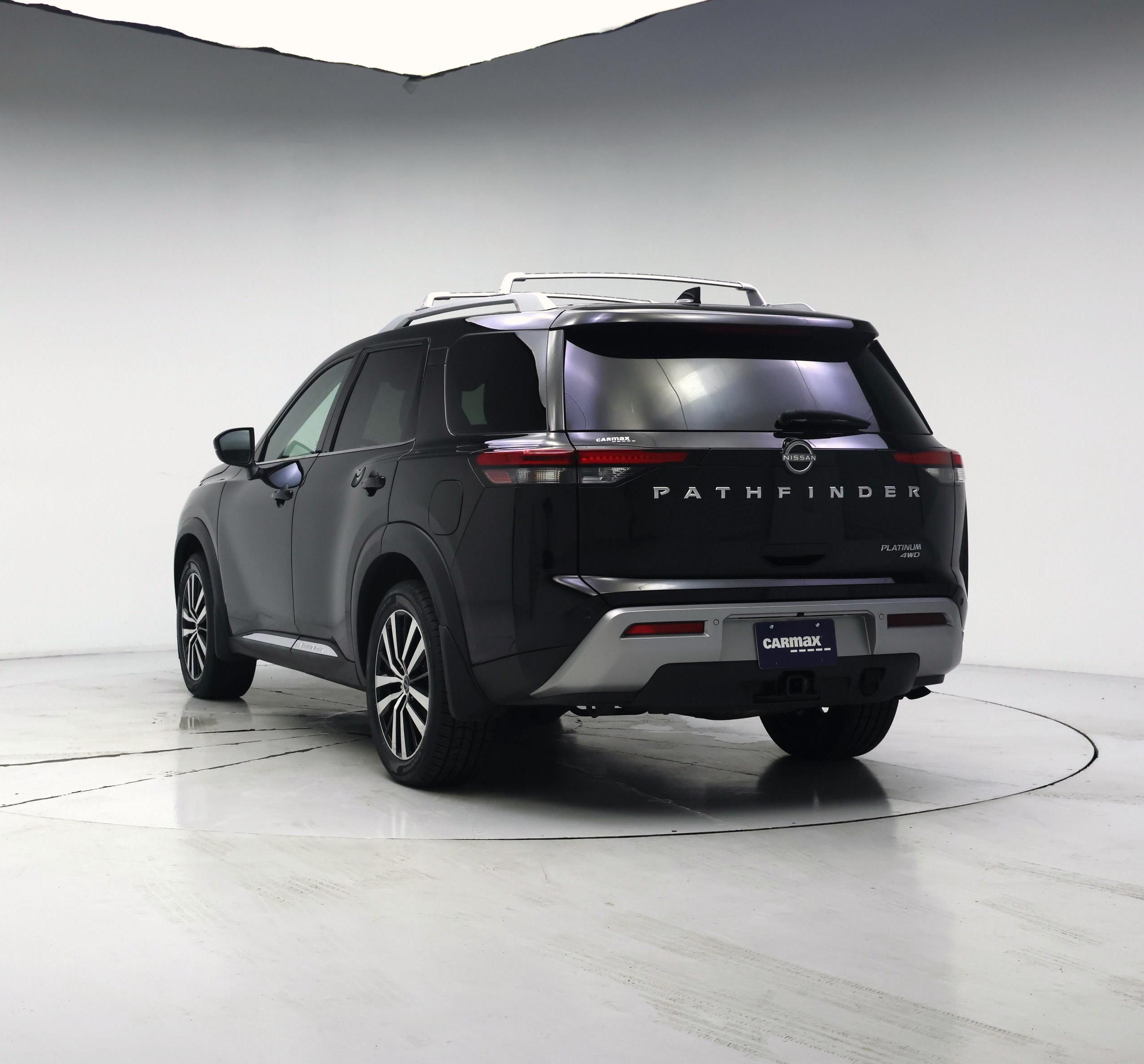 Thumbnail: 2023 Nissan Pathfinder - 2