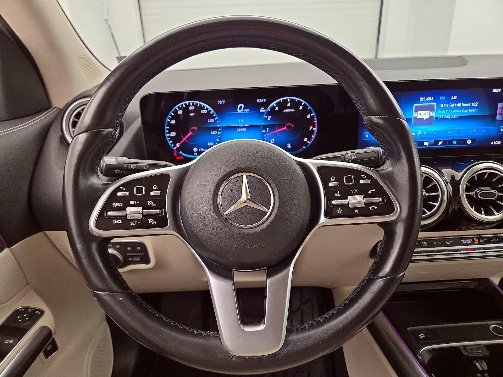 2023 Mercedes-Benz GLA Base - Photo 11