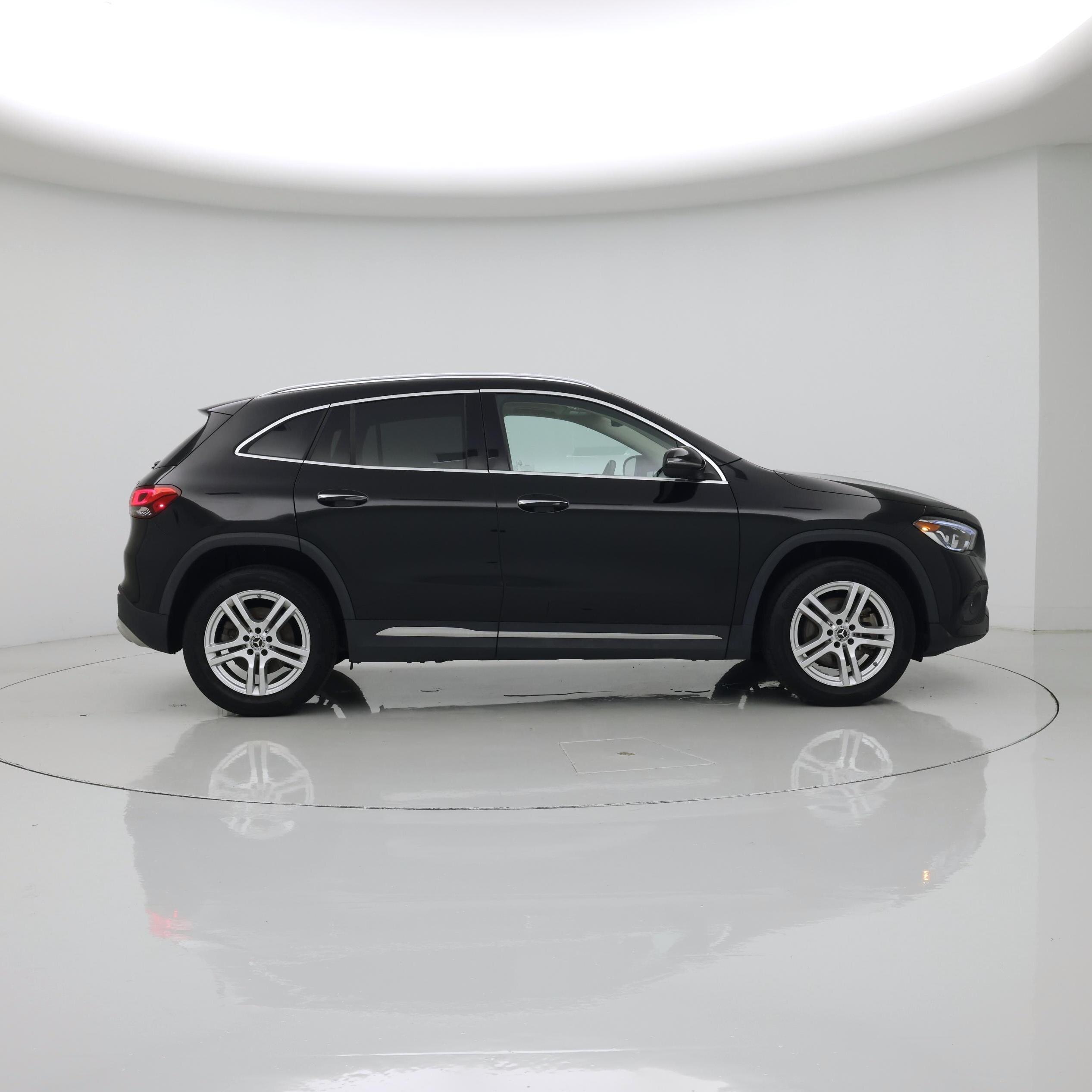 Thumbnail: 2023 Mercedes-Benz GLA - 7