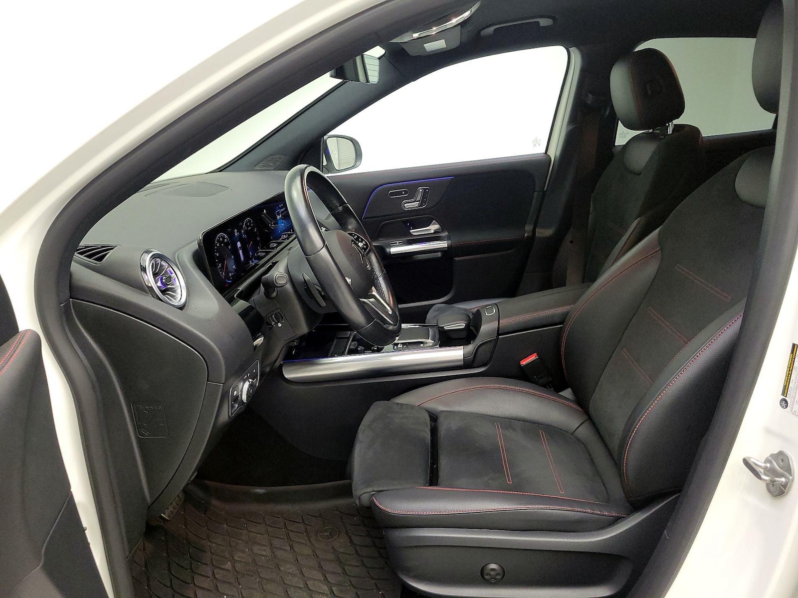 2023 Mercedes-Benz GLA Base - Photo 12