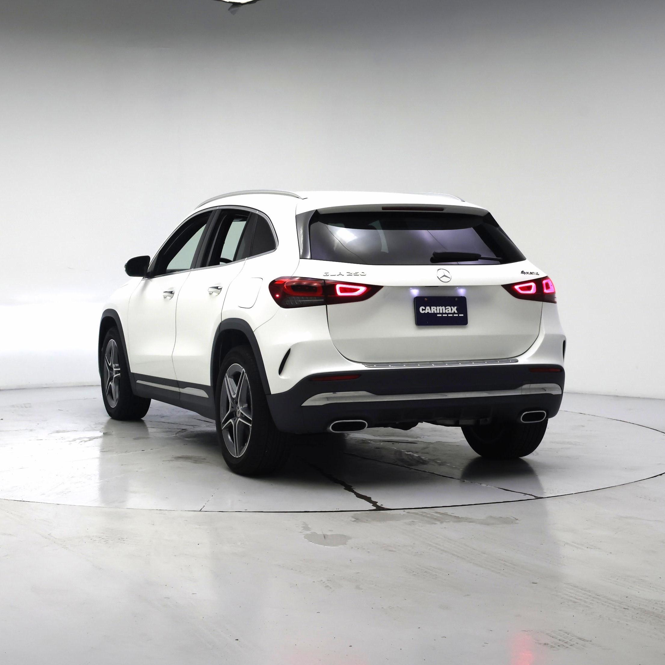 Thumbnail: 2023 Mercedes-Benz GLA - 2