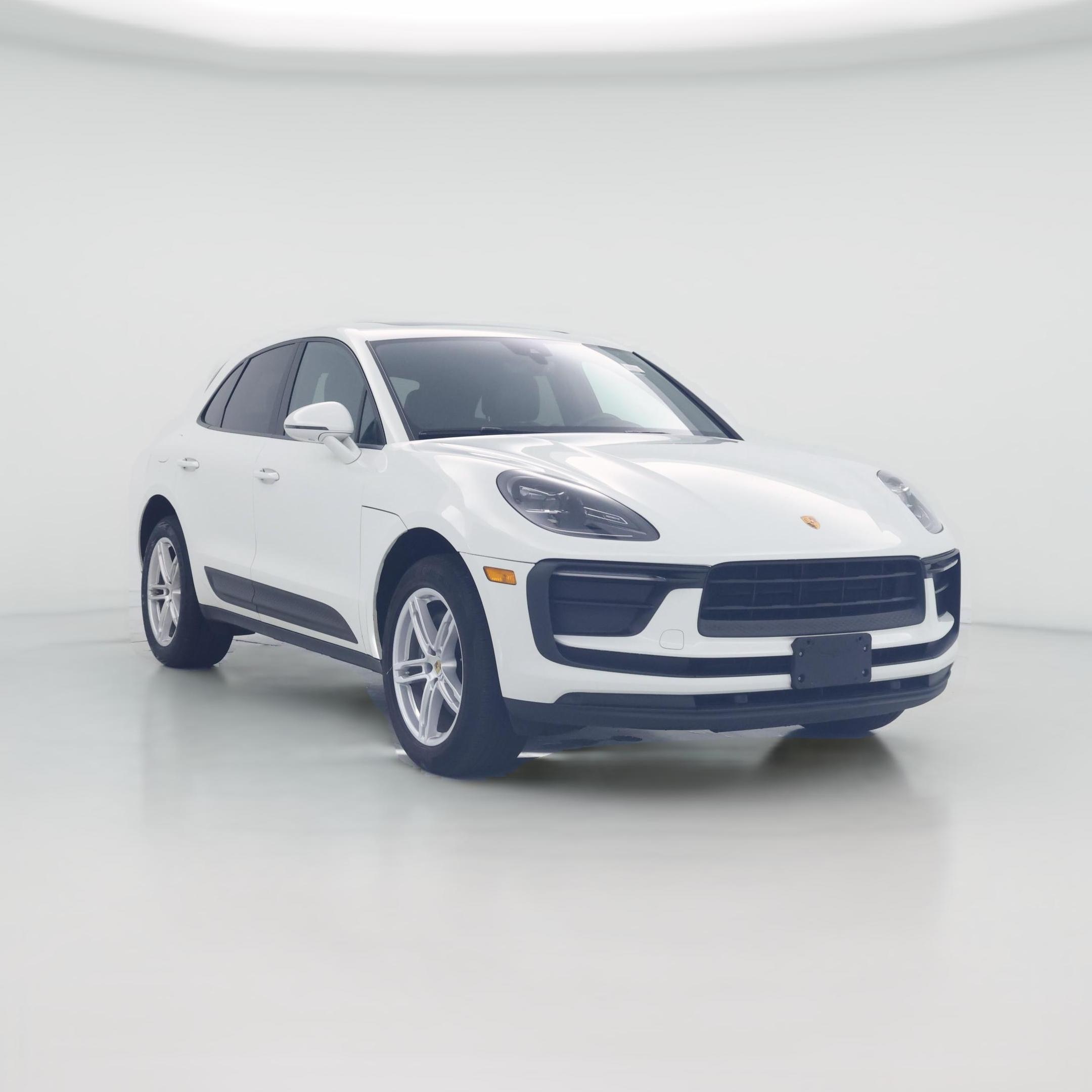 Thumbnail: 2022 Porsche Macan - 1
