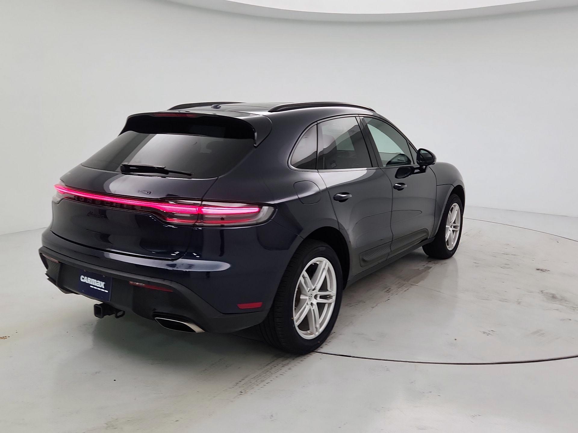 Thumbnail: 2023 Porsche Macan - 5
