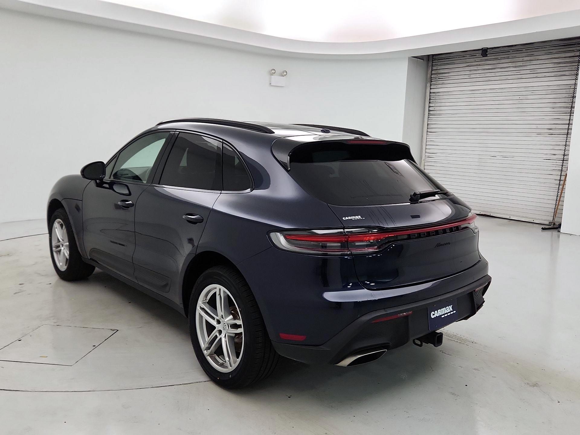 Thumbnail: 2023 Porsche Macan - 7