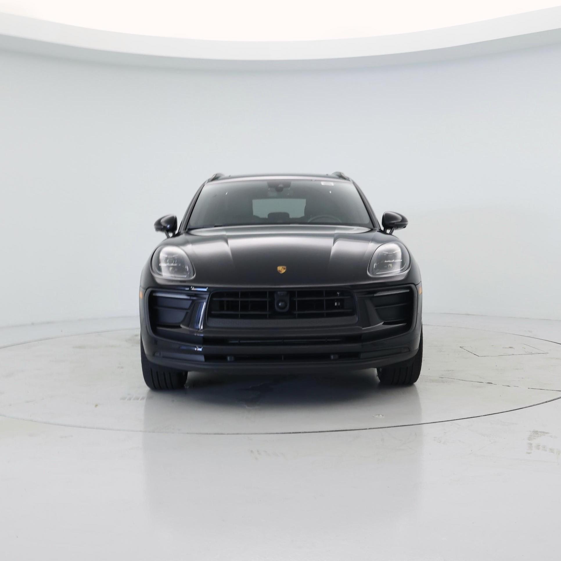 Thumbnail: 2023 Porsche Macan - 5