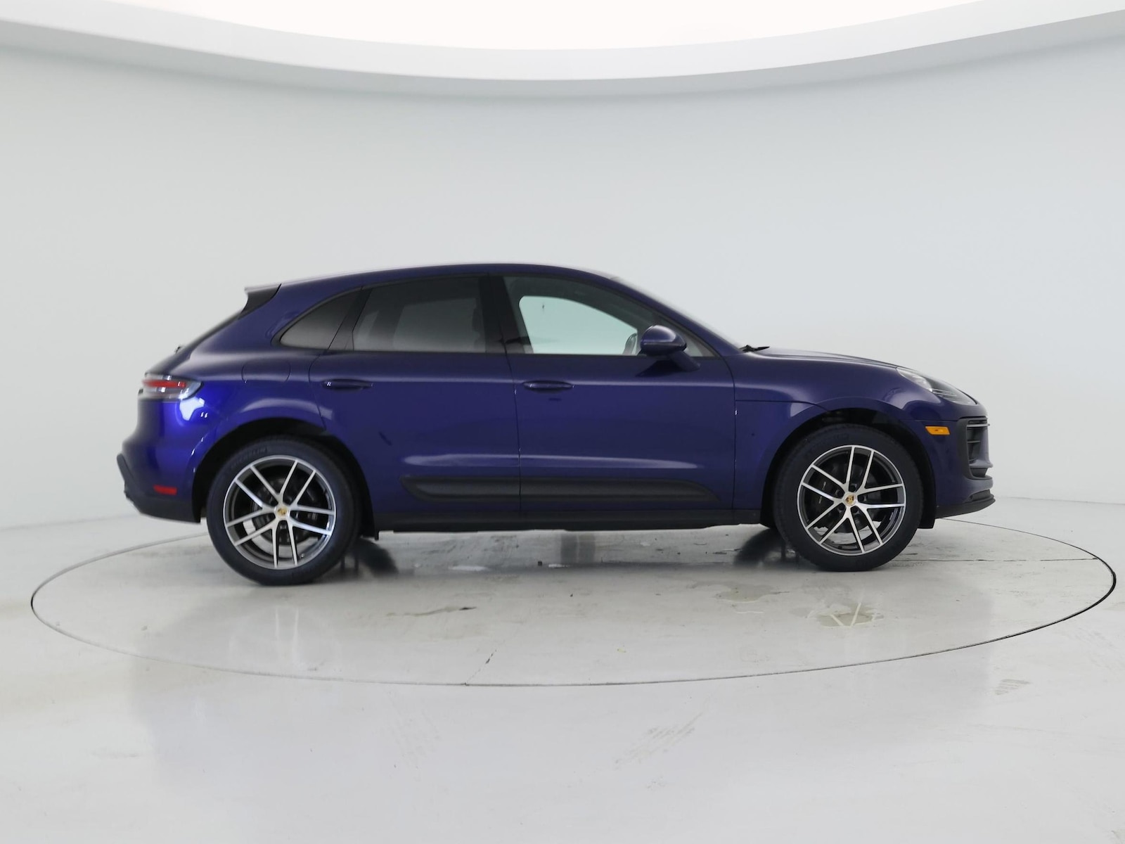 2022 Porsche Macan Base - Photo 8