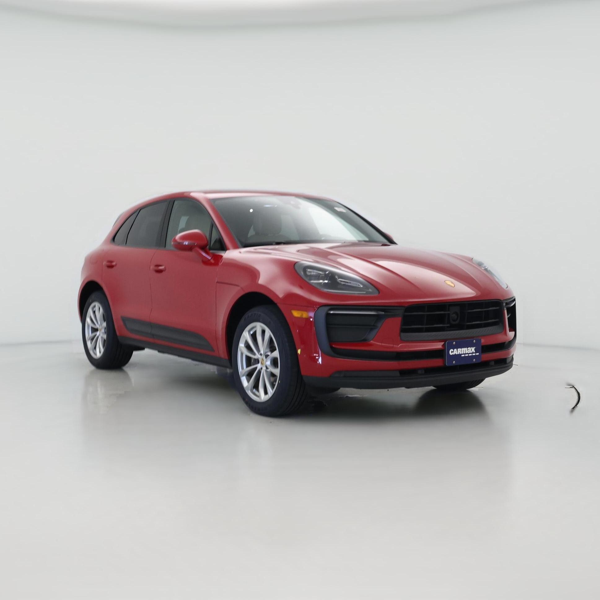 Thumbnail: 2023 Porsche Macan - 1