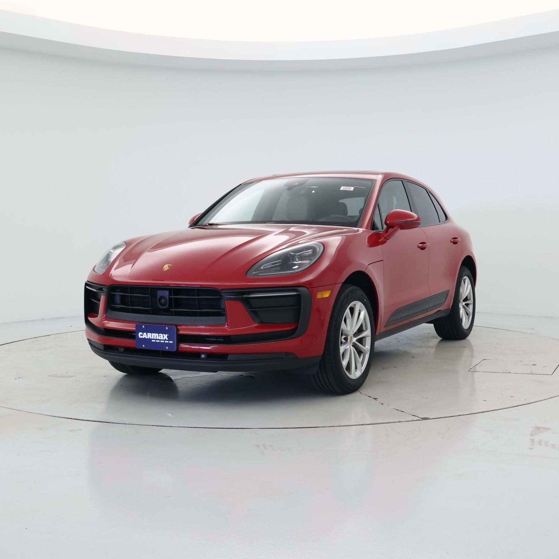 Thumbnail: 2023 Porsche Macan - 4