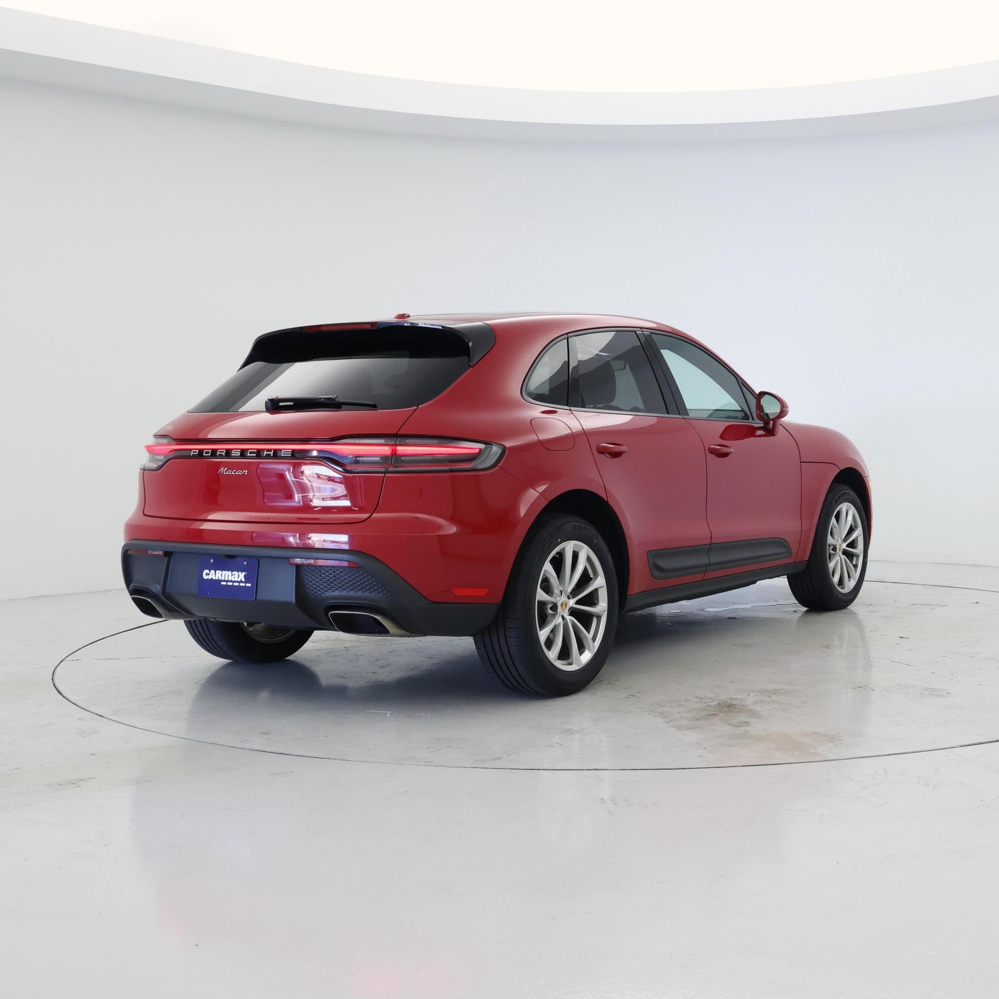 Thumbnail: 2023 Porsche Macan - 8