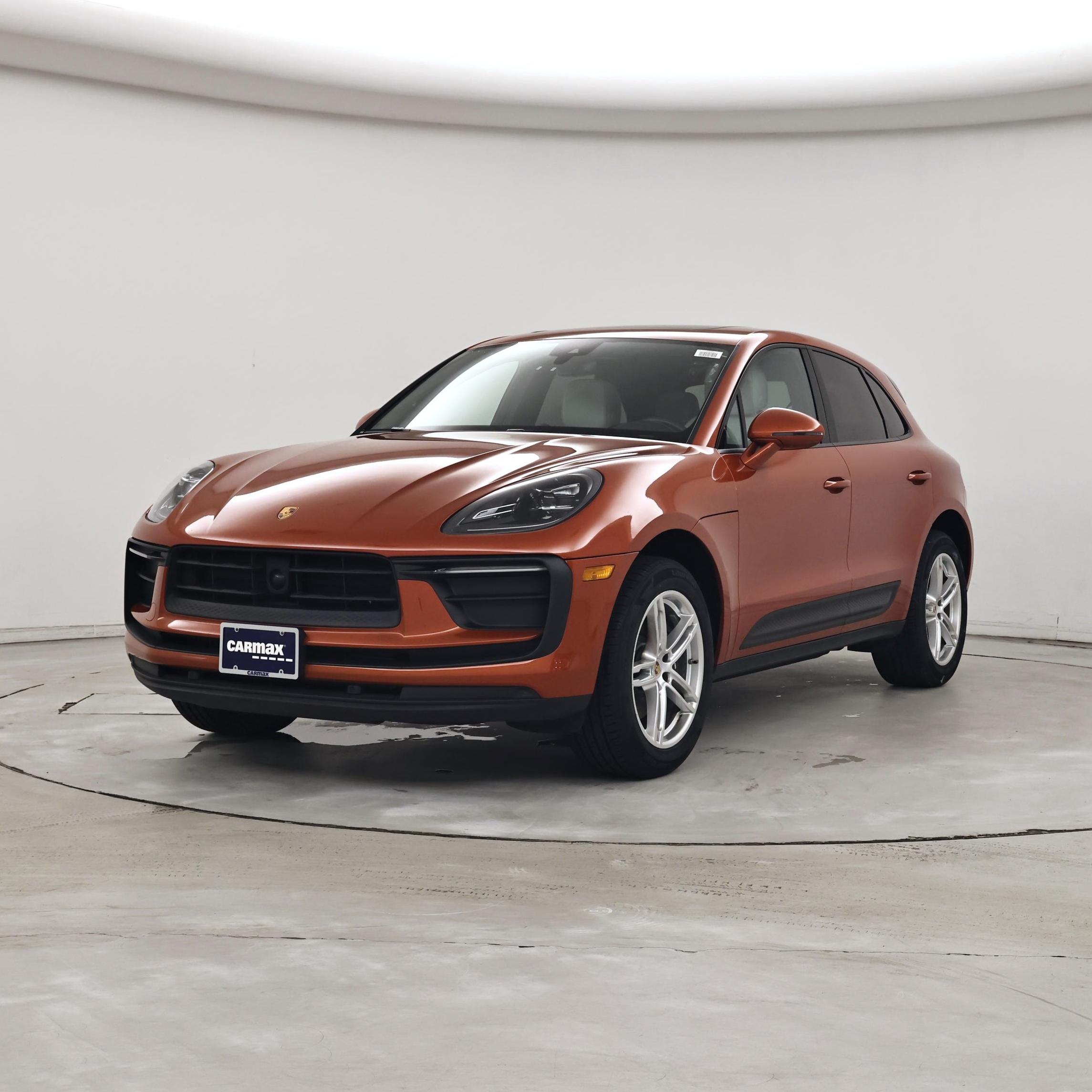 Thumbnail: 2023 Porsche Macan - 4