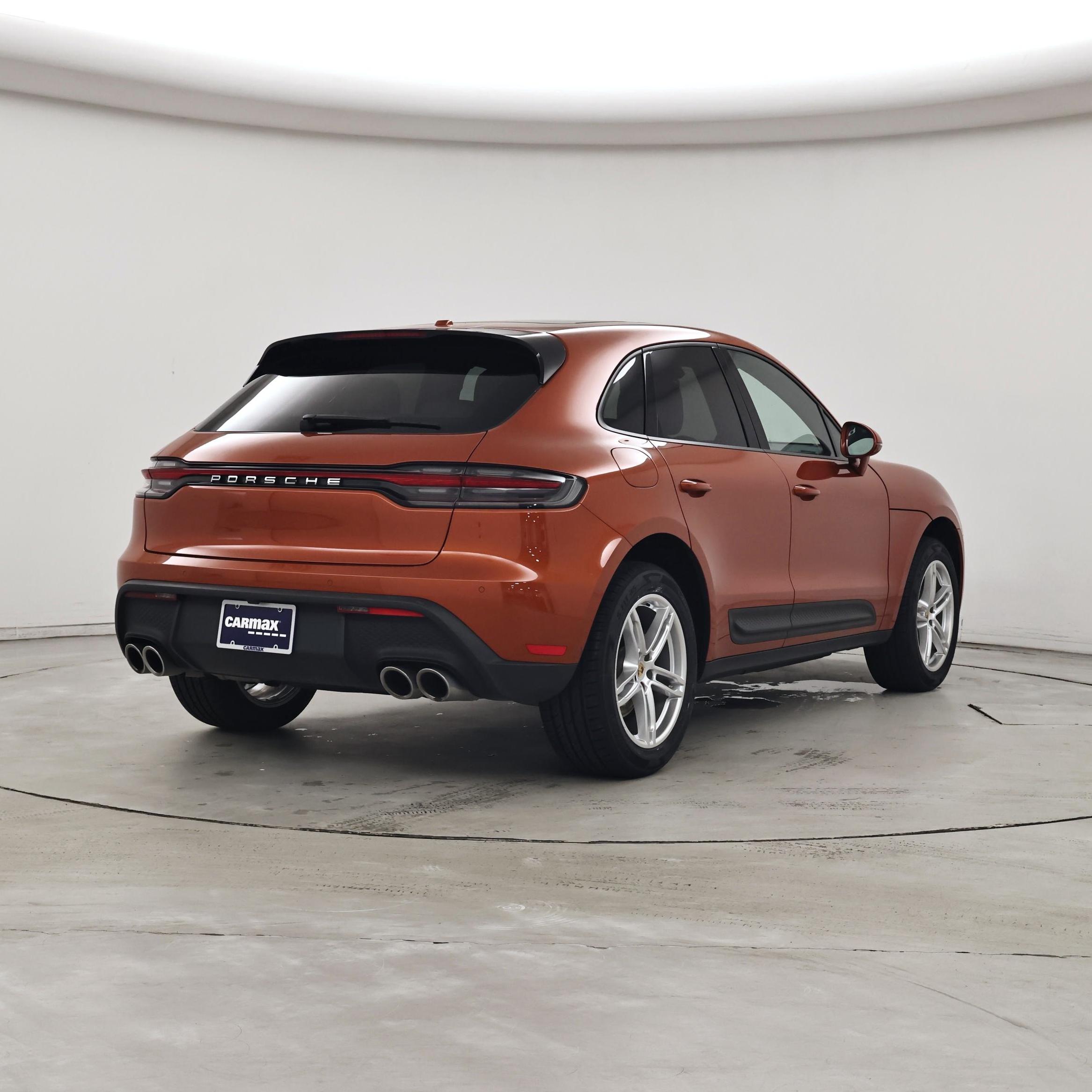 Thumbnail: 2023 Porsche Macan - 8