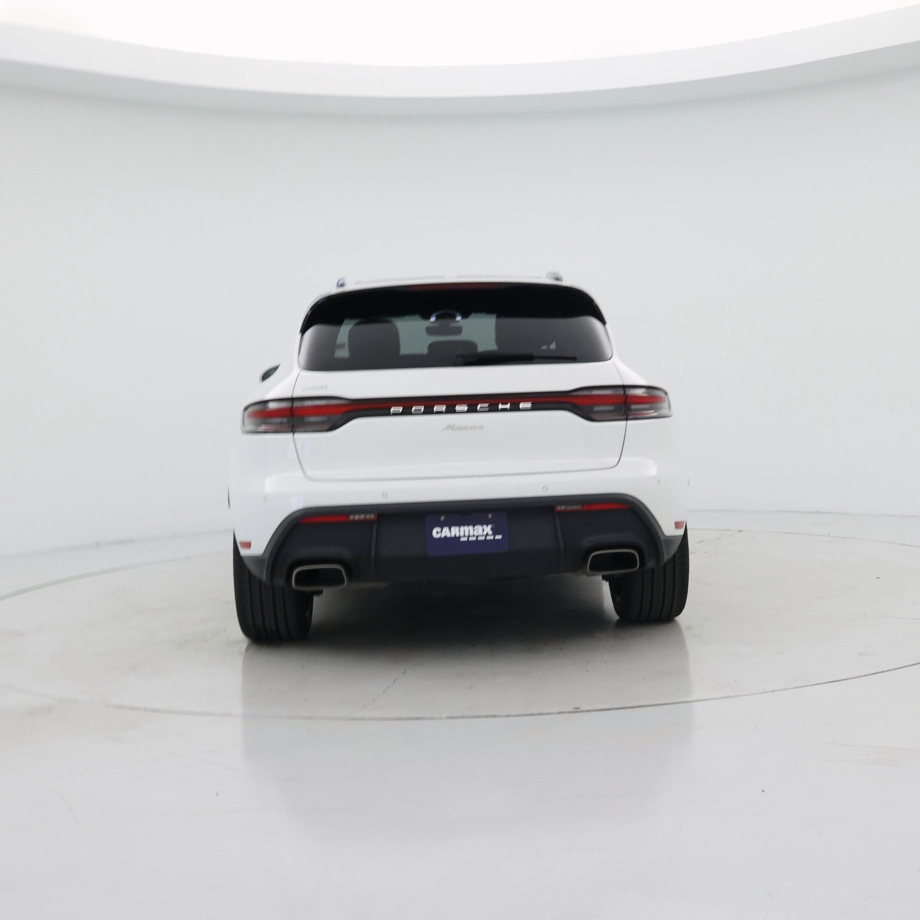 Thumbnail: 2023 Porsche Macan - 6