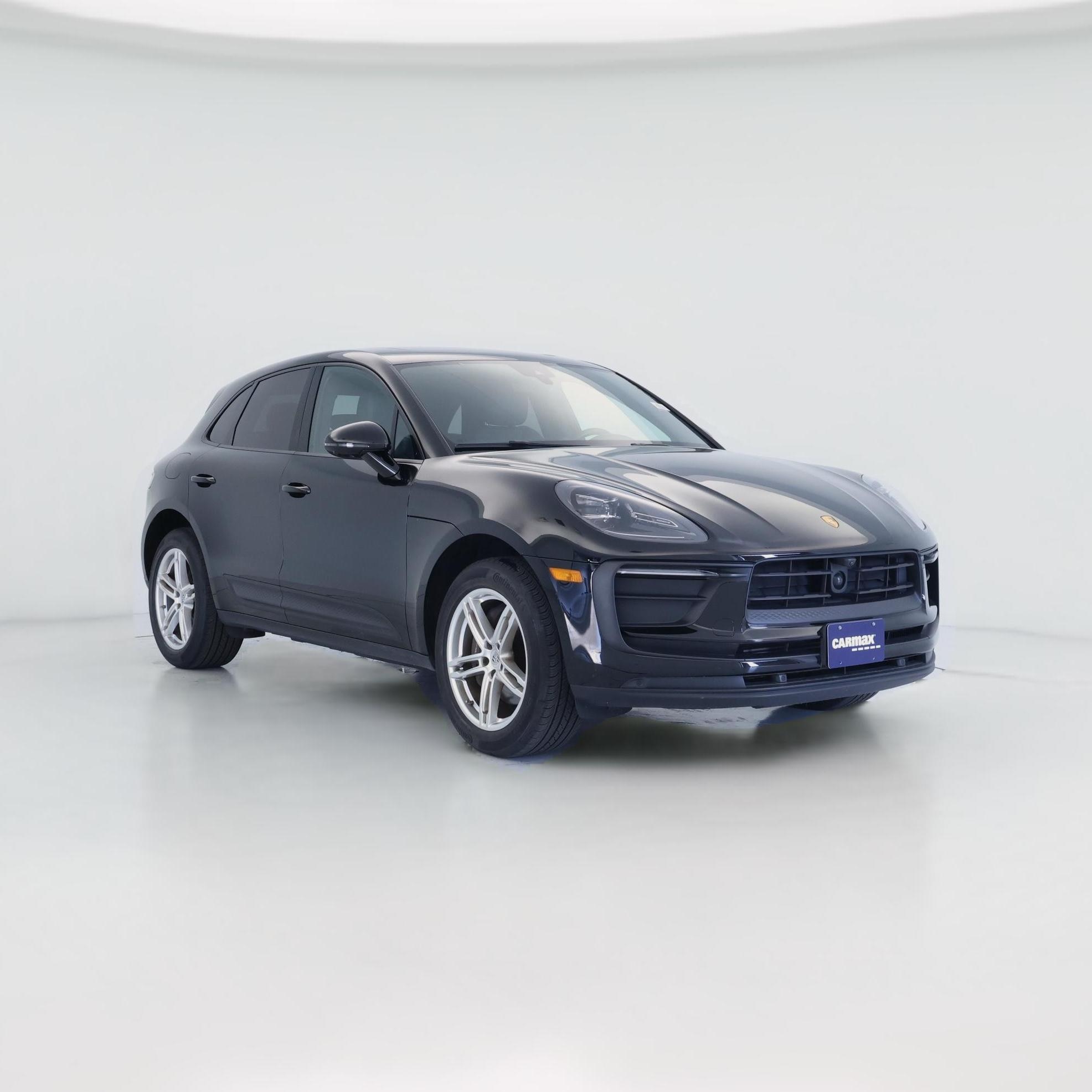 Thumbnail: 2023 Porsche Macan - 1