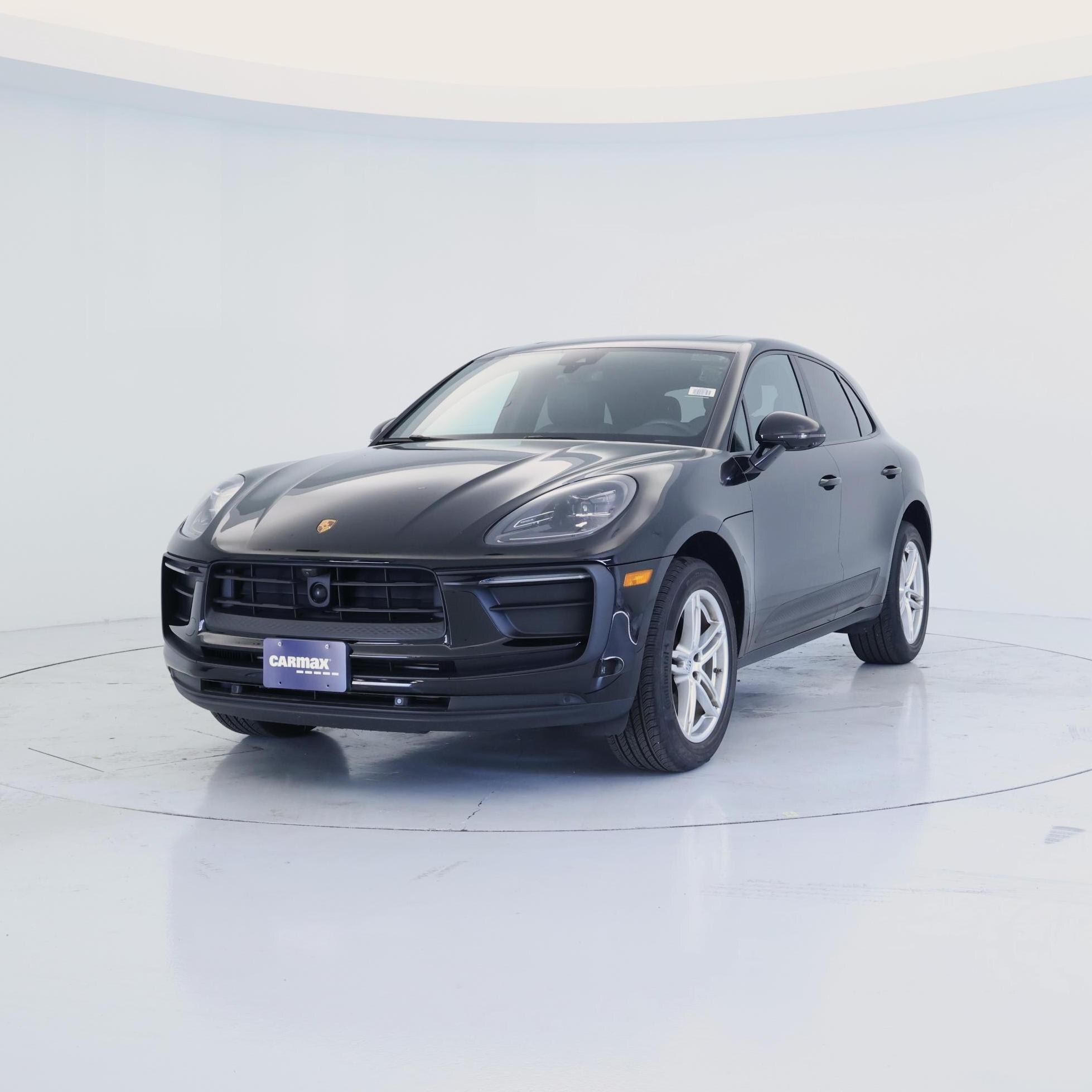 Thumbnail: 2023 Porsche Macan - 4