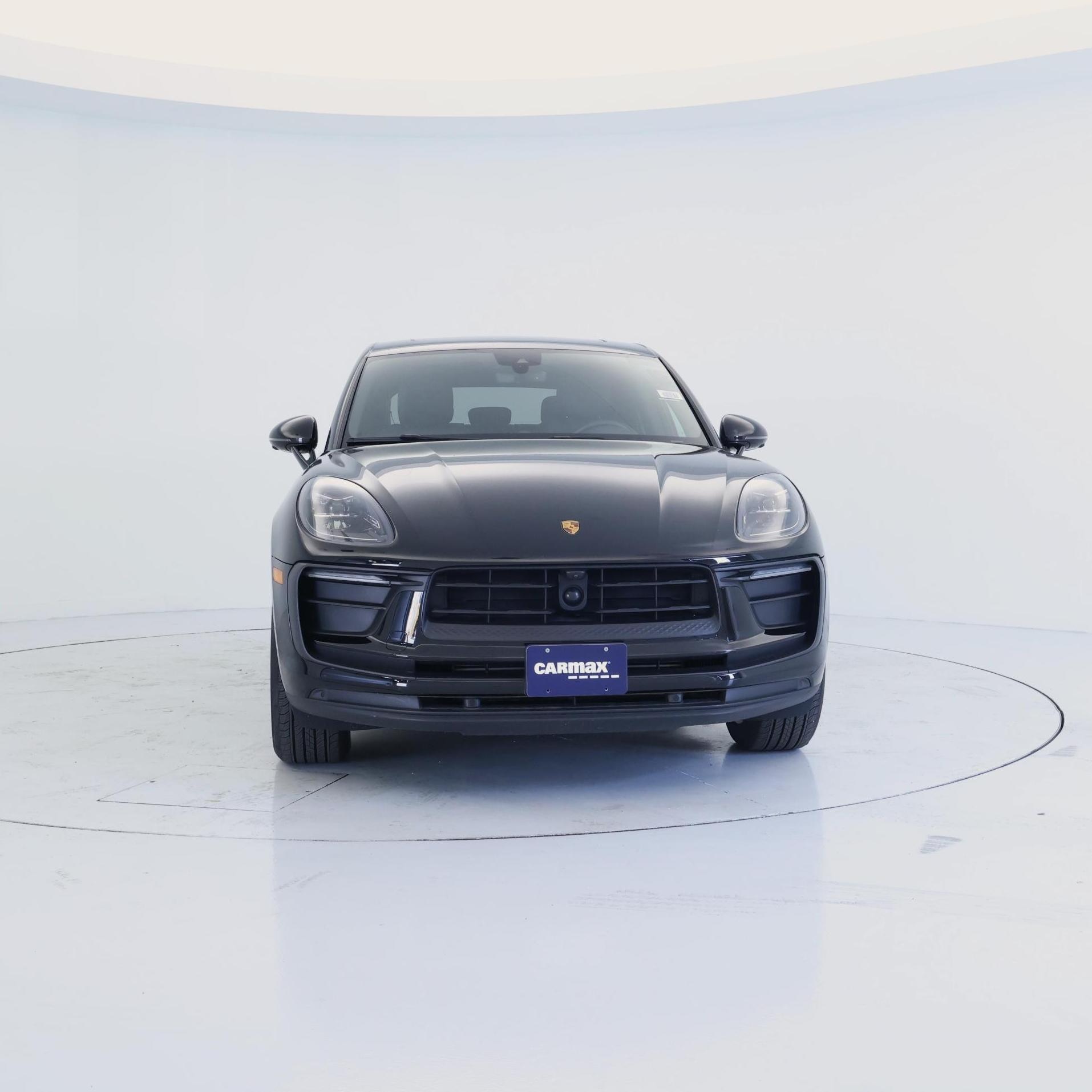 Thumbnail: 2023 Porsche Macan - 5