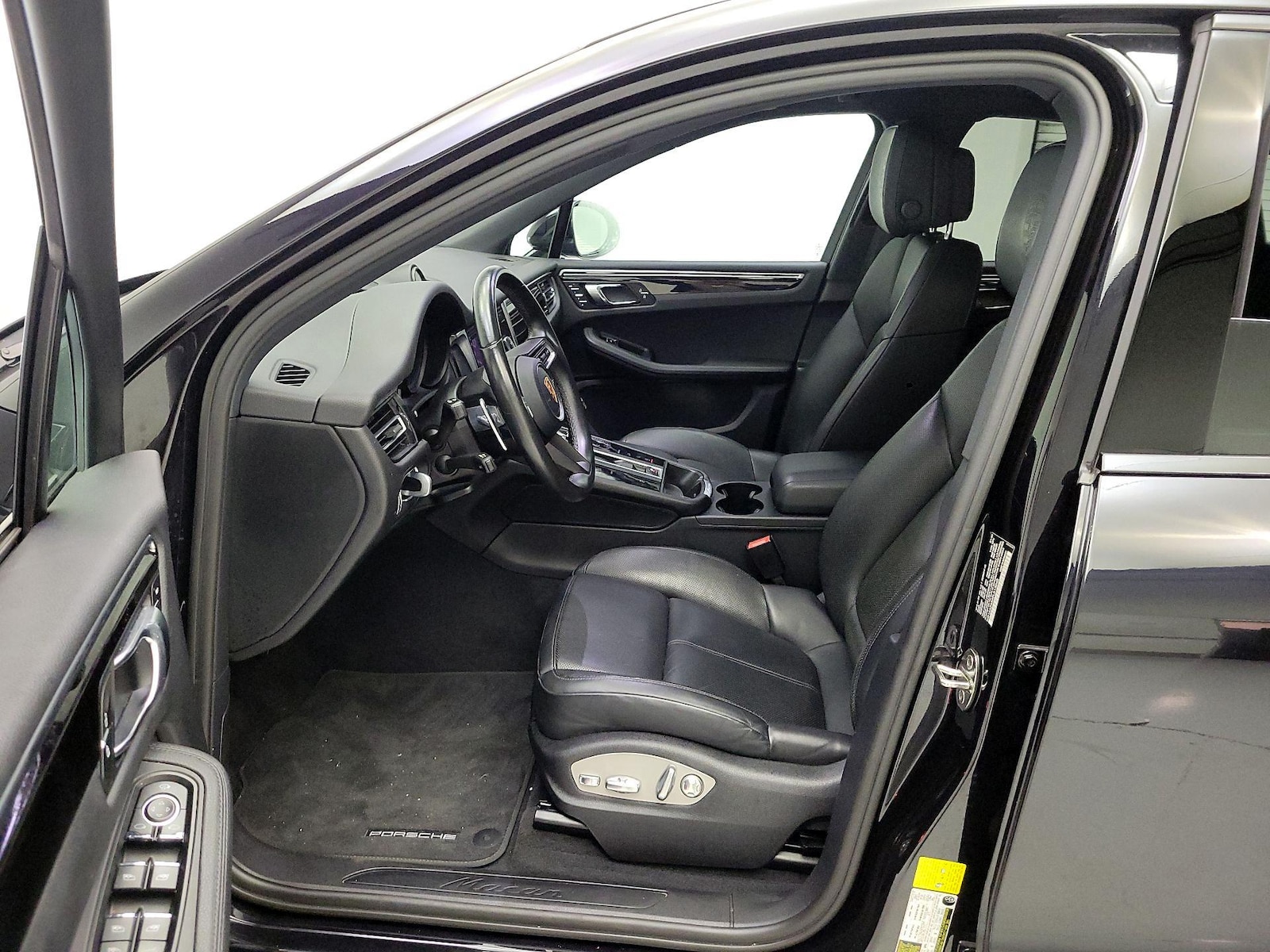2023 Porsche Macan Base - Photo 12