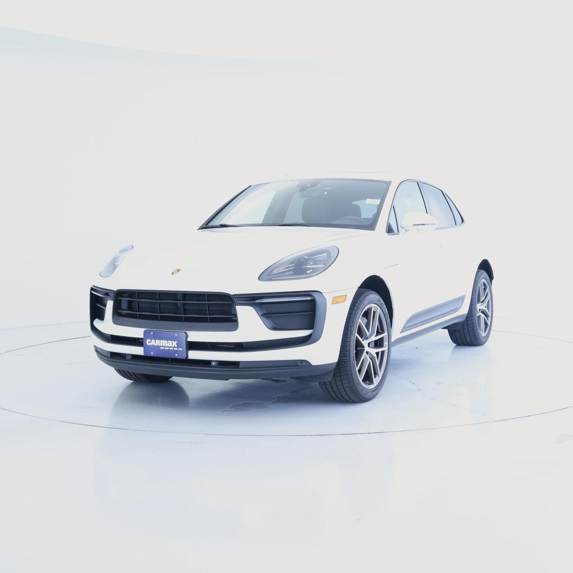 Thumbnail: 2022 Porsche Macan - 4