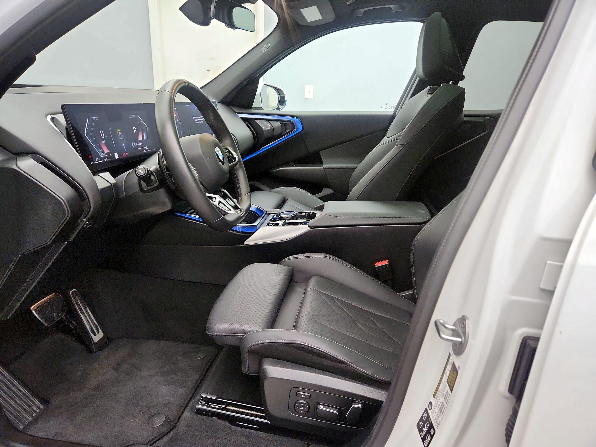 Thumbnail: 2025 BMW X3 - 11