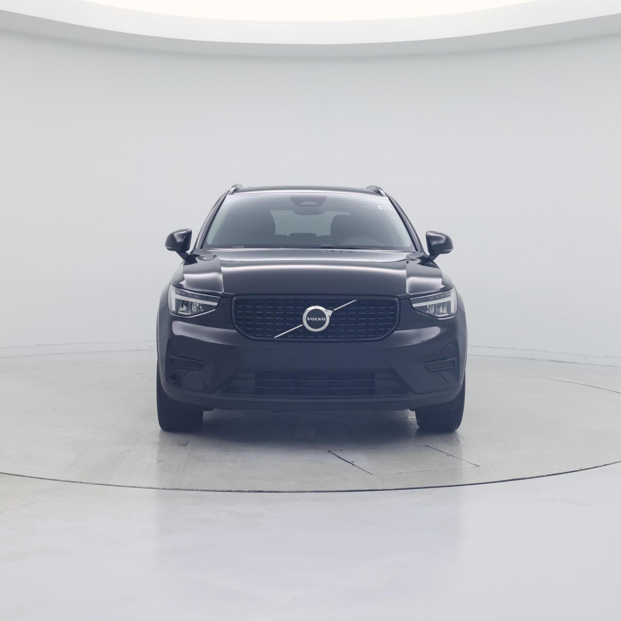 Thumbnail: 2024 Volvo XC40 - 5