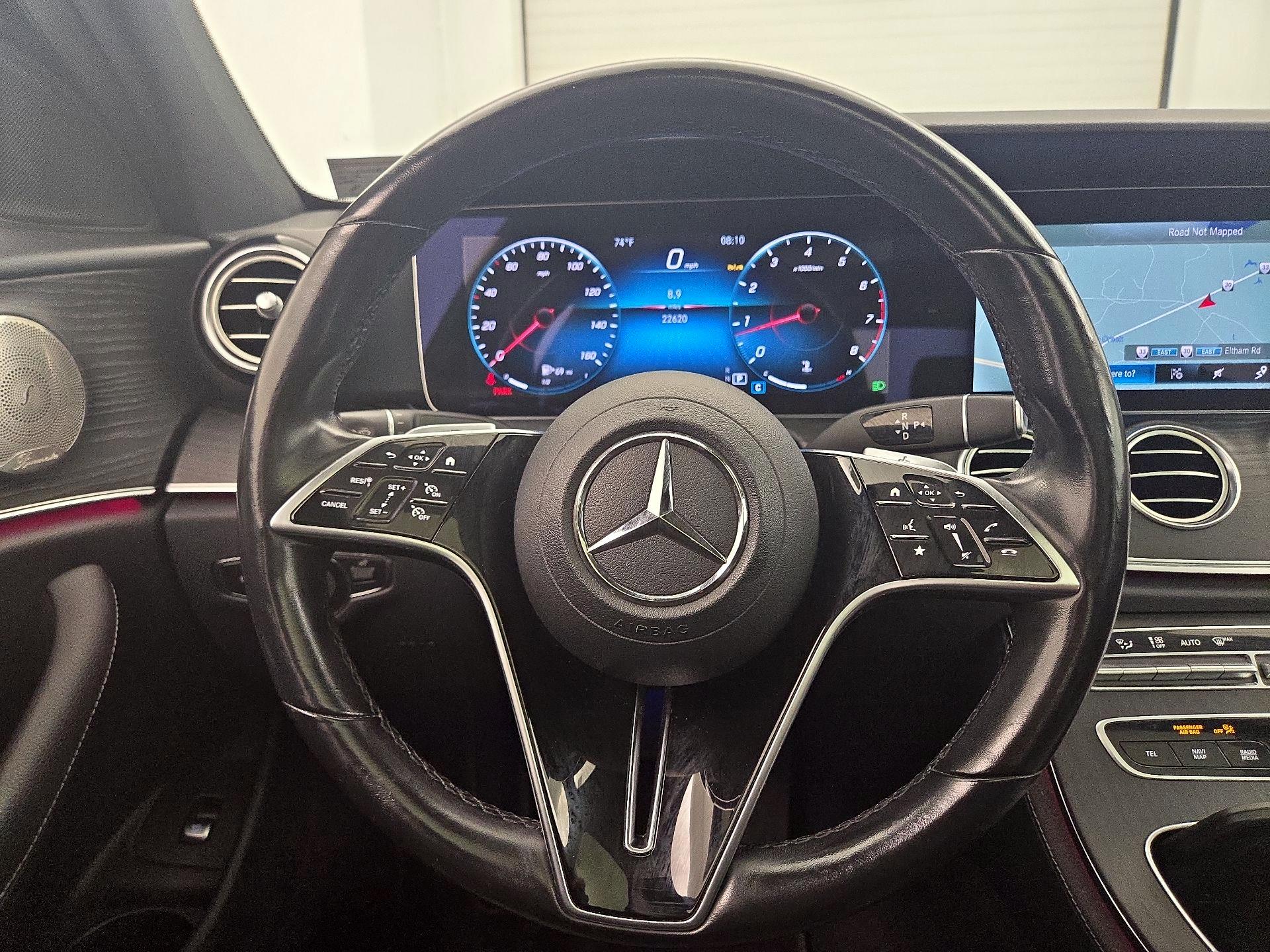 Thumbnail: 2023 Mercedes-Benz E-Class - 10