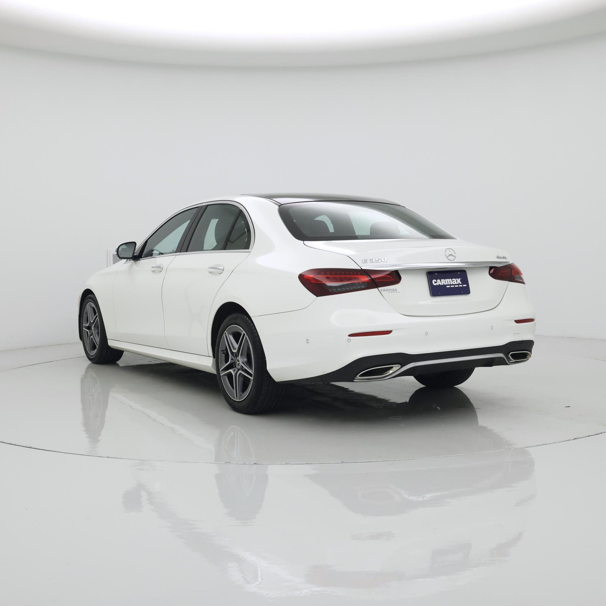 Thumbnail: 2023 Mercedes-Benz E-Class - 2