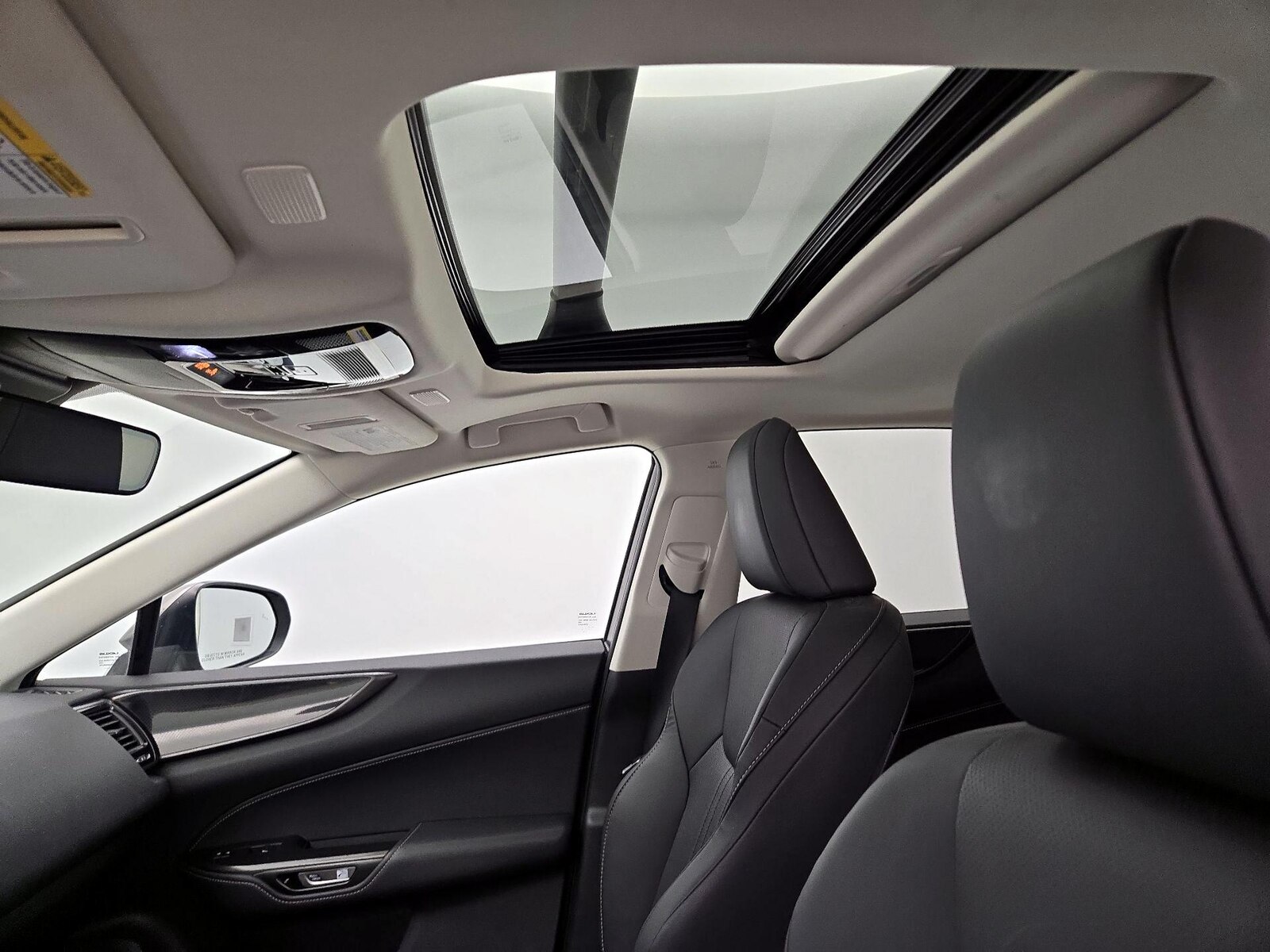 Sunroof(s) & Overhead Airbags