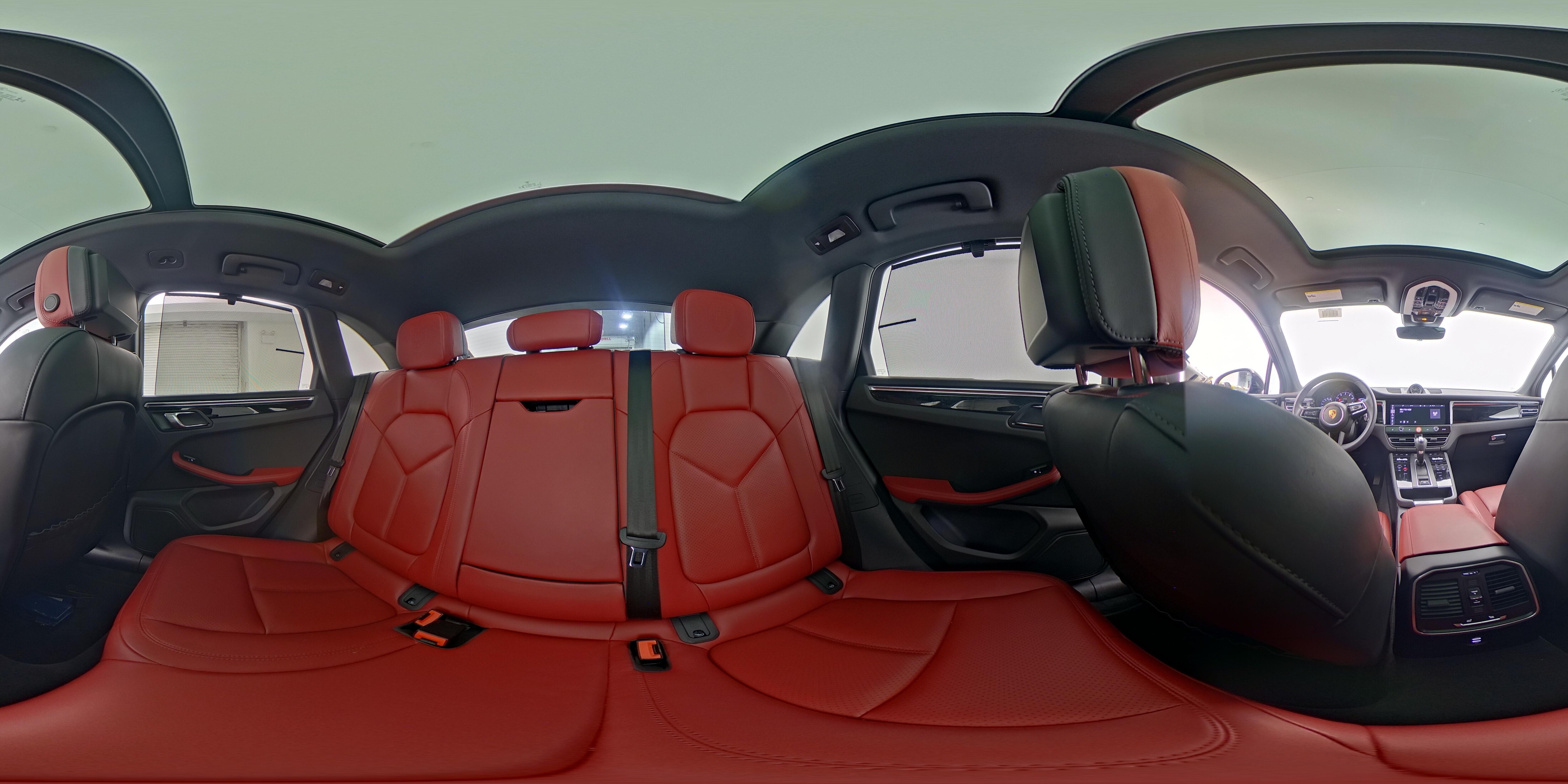 2023 Porsche Macan Base - Photo 25