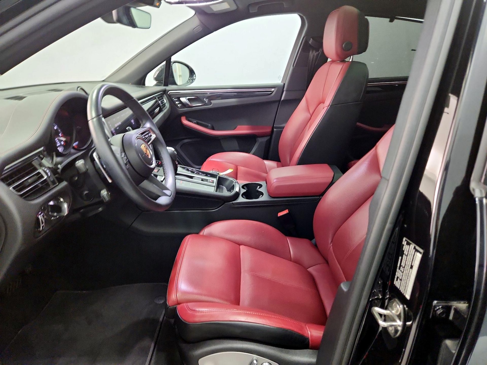 2023 Porsche Macan Base - Photo 12