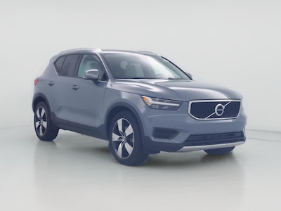 2020 Volvo XC40 T5 Momentum