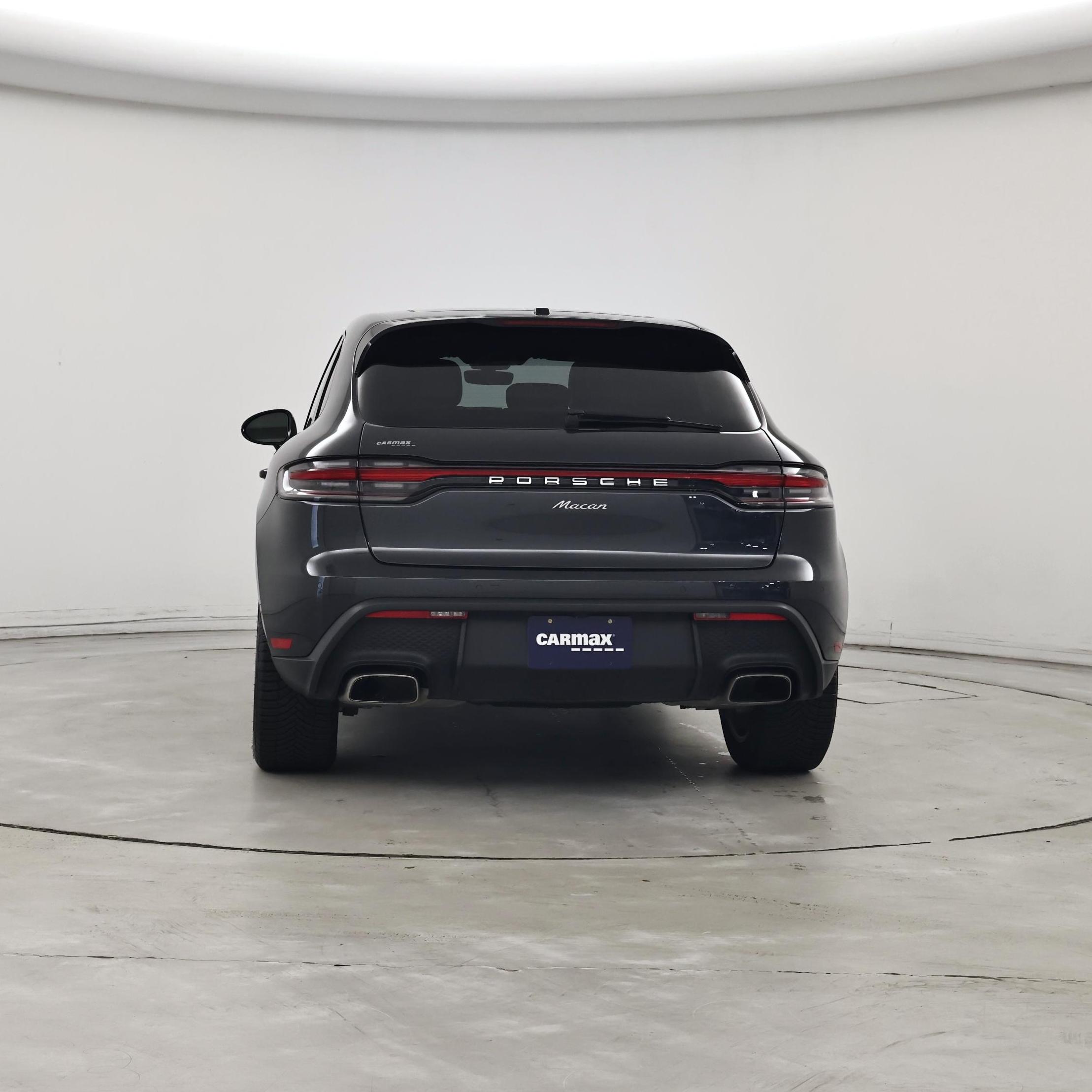 Thumbnail: 2023 Porsche Macan - 6