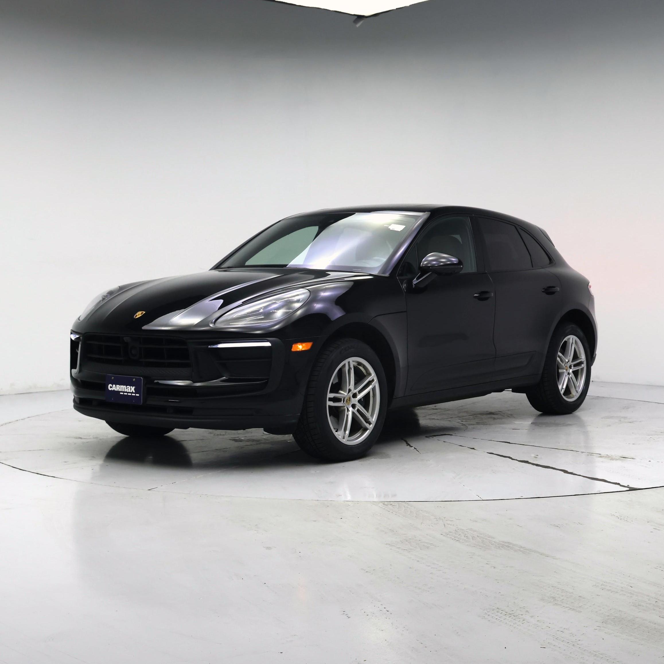 Thumbnail: 2023 Porsche Macan - 4