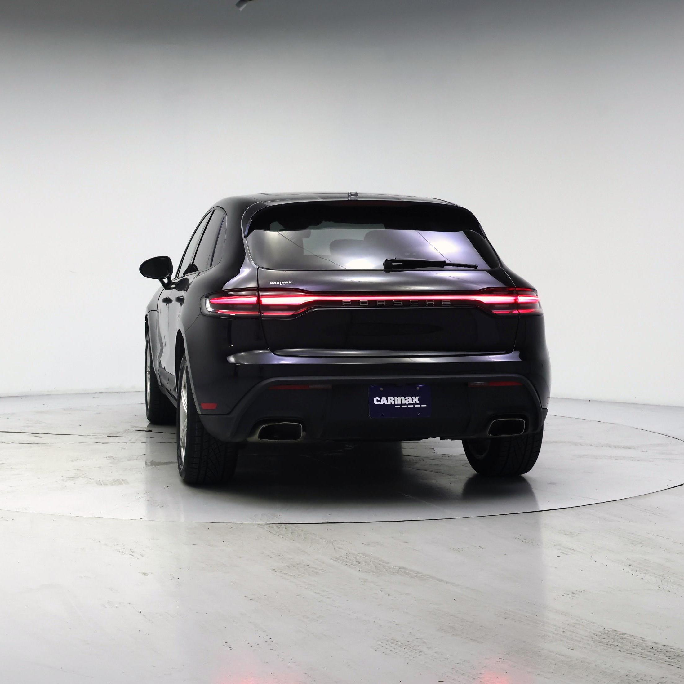 Thumbnail: 2023 Porsche Macan - 6