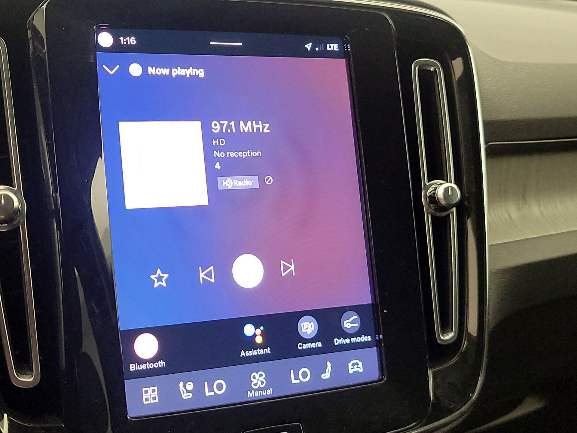 Thumbnail: 2024 Volvo XC40 - 15