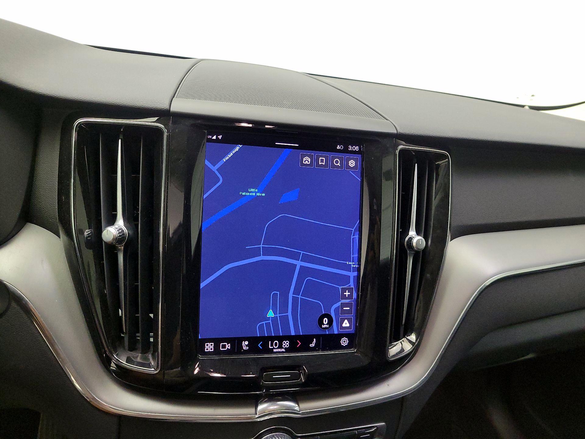 Thumbnail: 2023 Volvo XC60 - 14