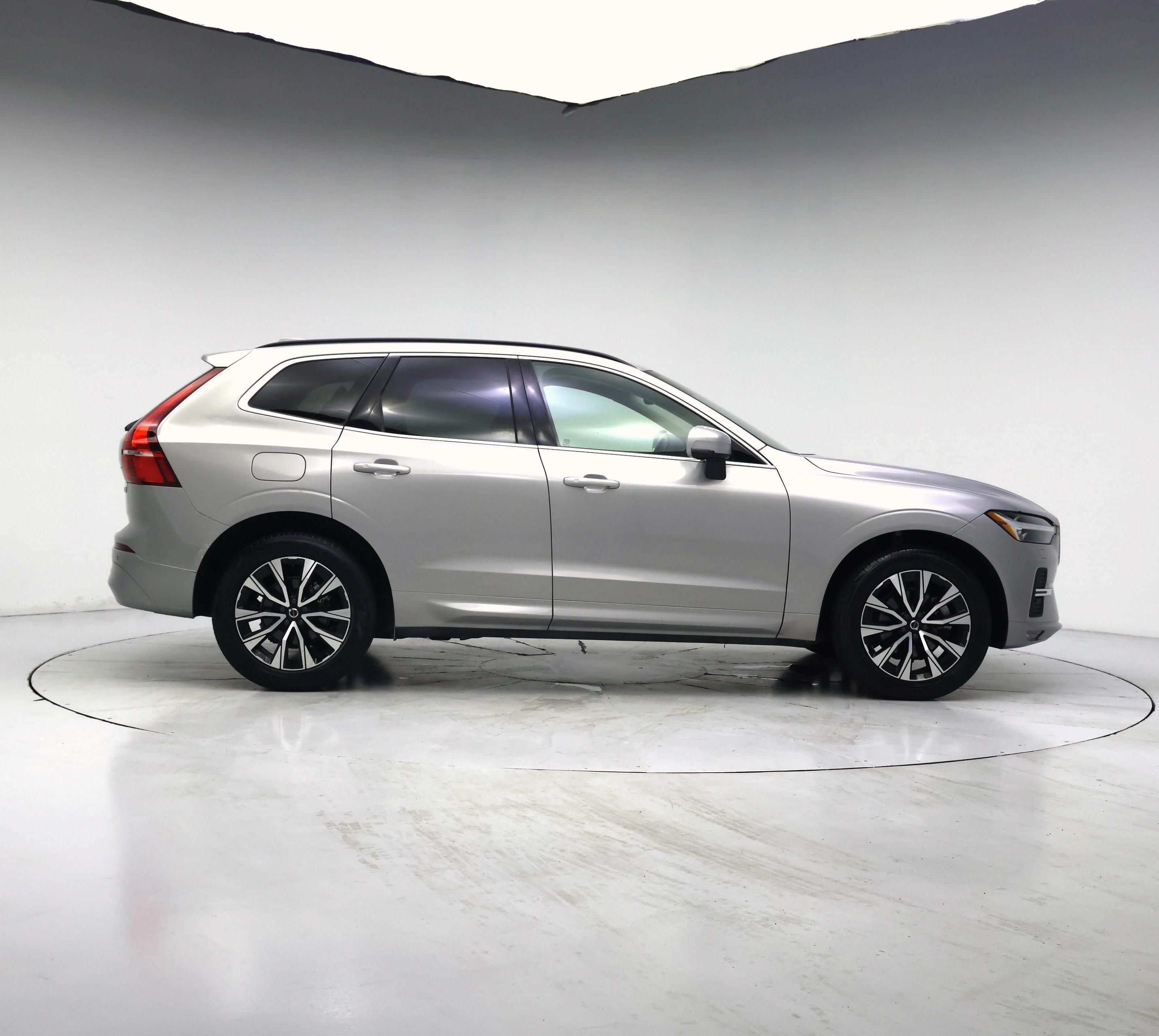 Thumbnail: 2023 Volvo XC60 - 7