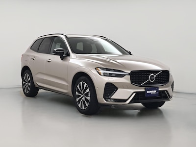 2024 Volvo XC60 B5 Plus Dark Theme