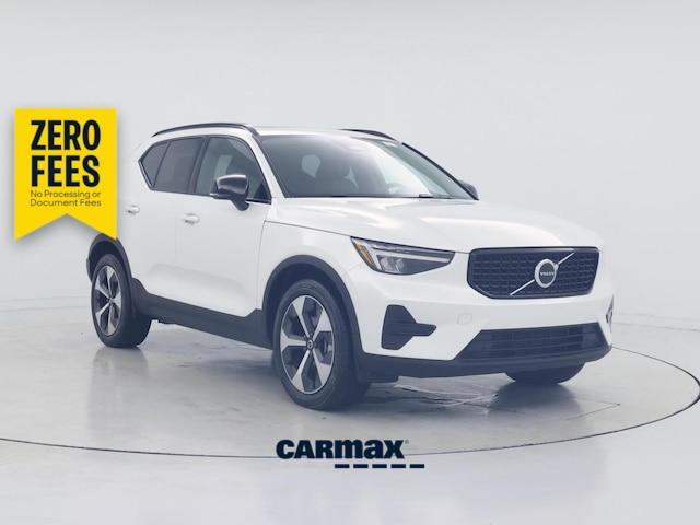White 2024 Volvo XC40 SUV / Crossover All-Wheel Drive Automatic