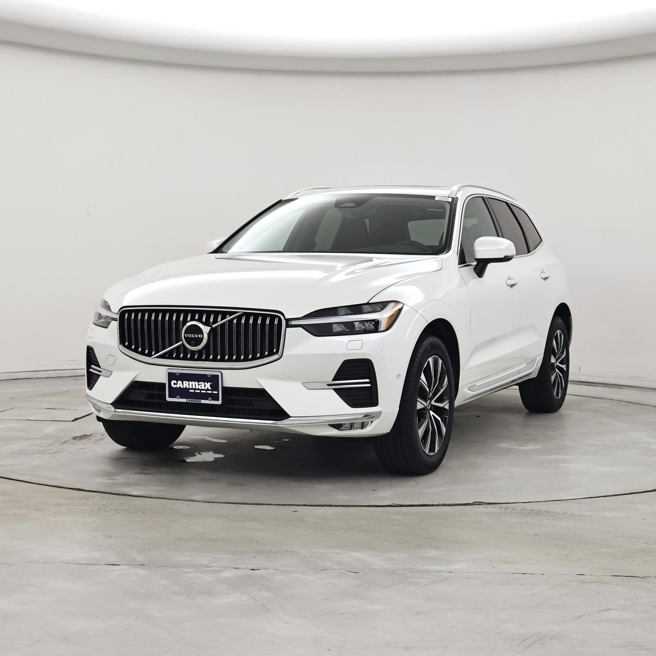 Thumbnail: 2023 Volvo XC60 - 4