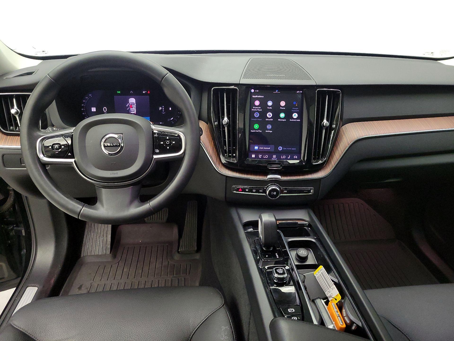 Thumbnail: 2023 Volvo XC60 - 9