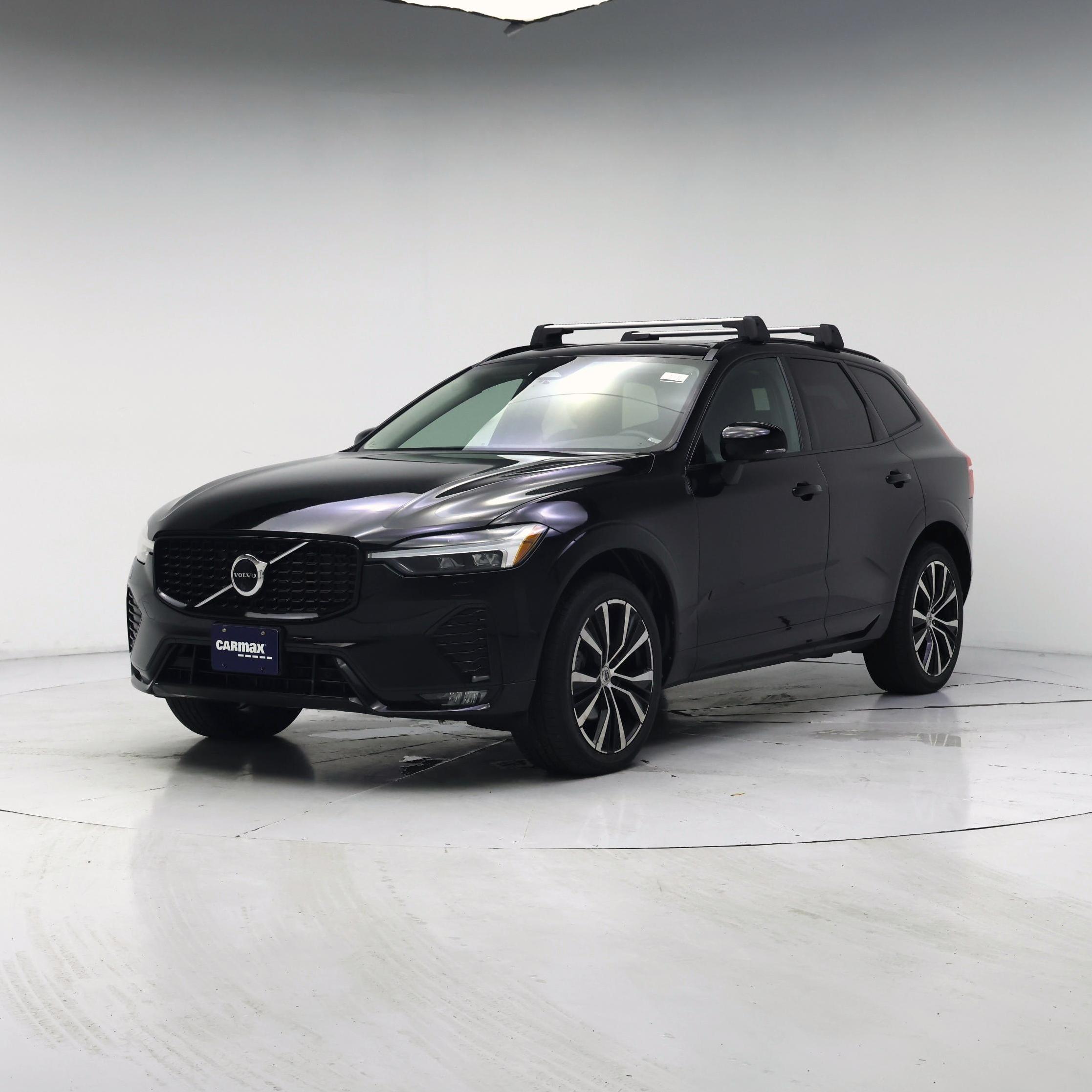 Thumbnail: 2023 Volvo XC60 - 4