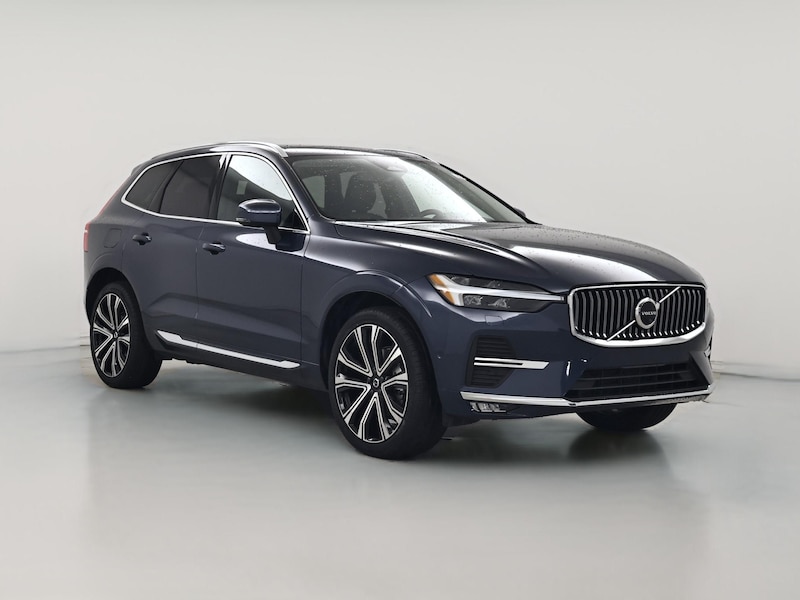 2023 Volvo XC60 B5 Ultimate Bright Theme