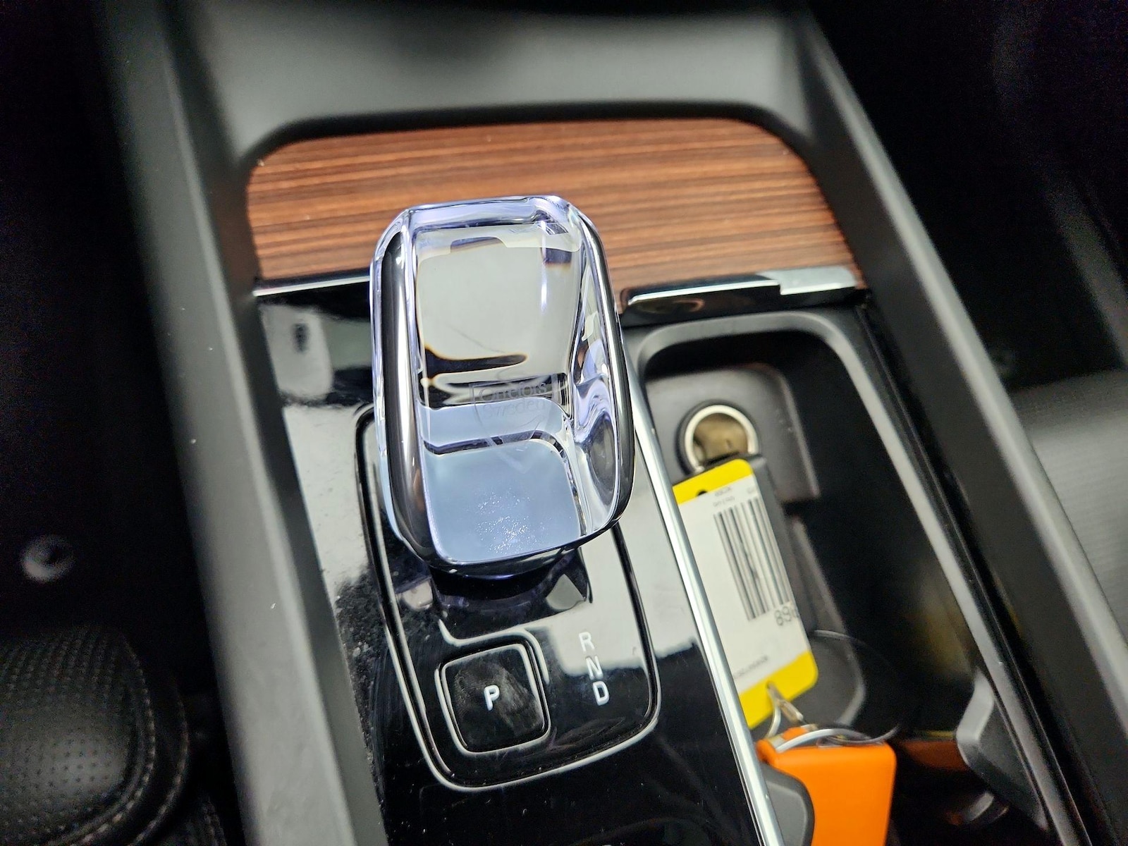 2023 Volvo XC60 Ultimate - Photo 19