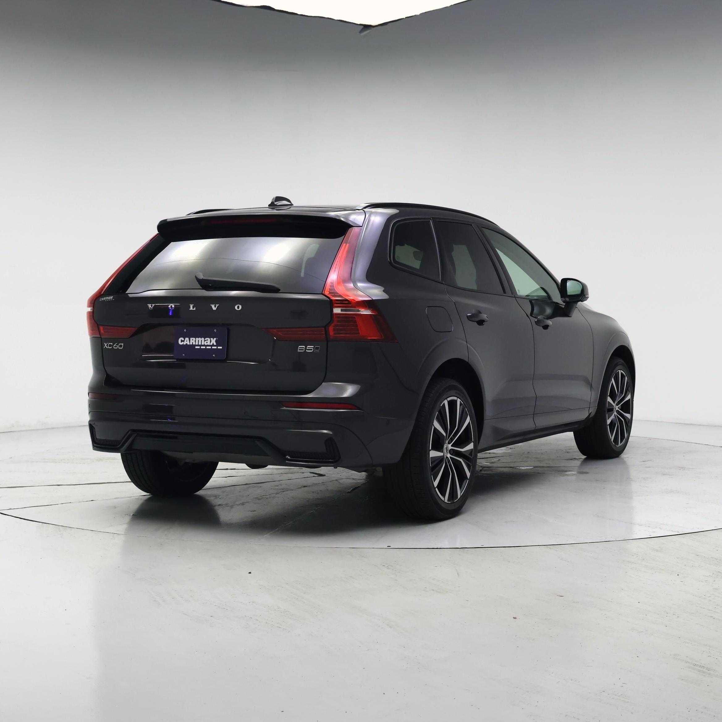 Thumbnail: 2024 Volvo XC60 - 8