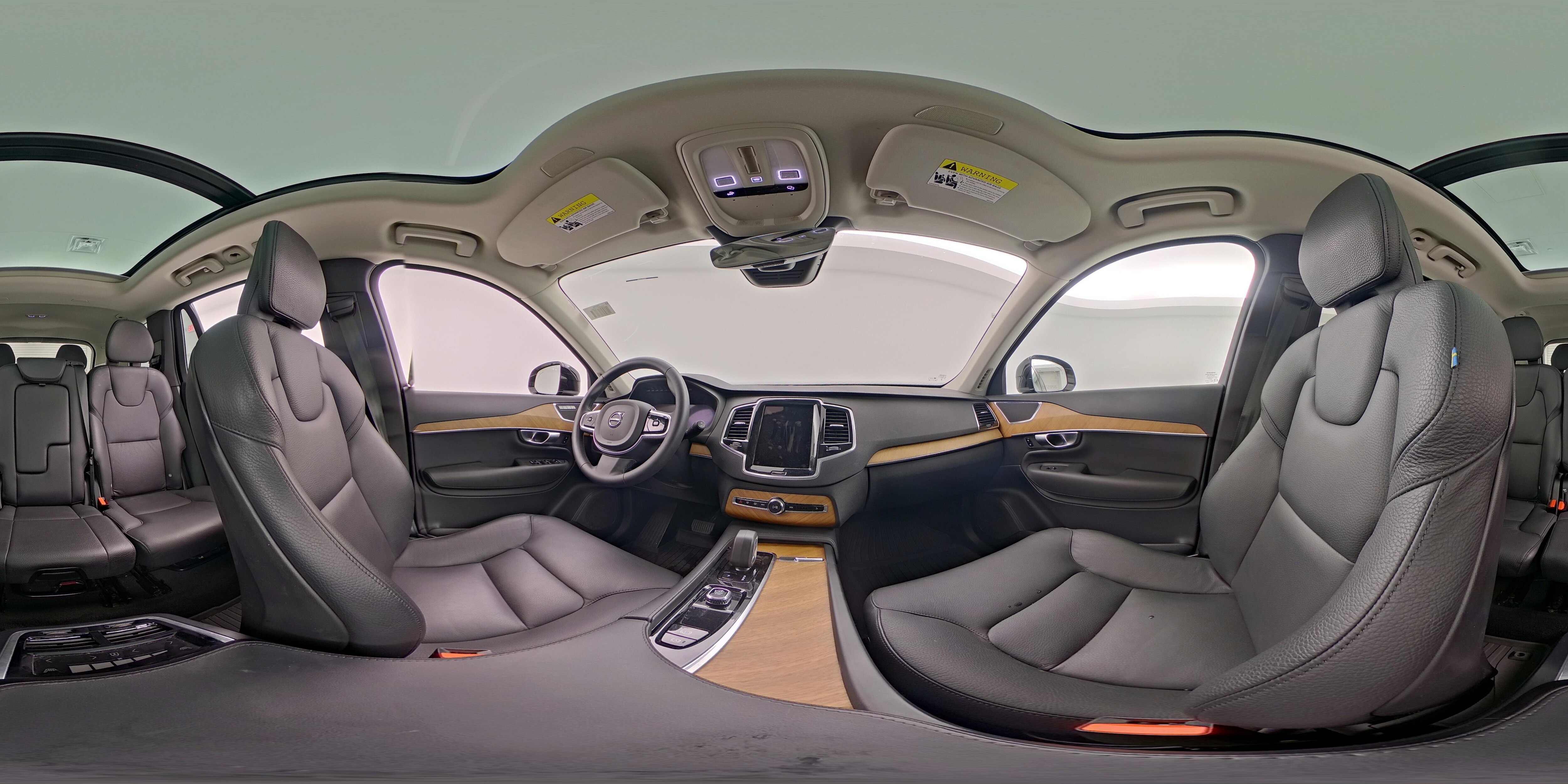 2023 Volvo XC90 Plus - Photo 28