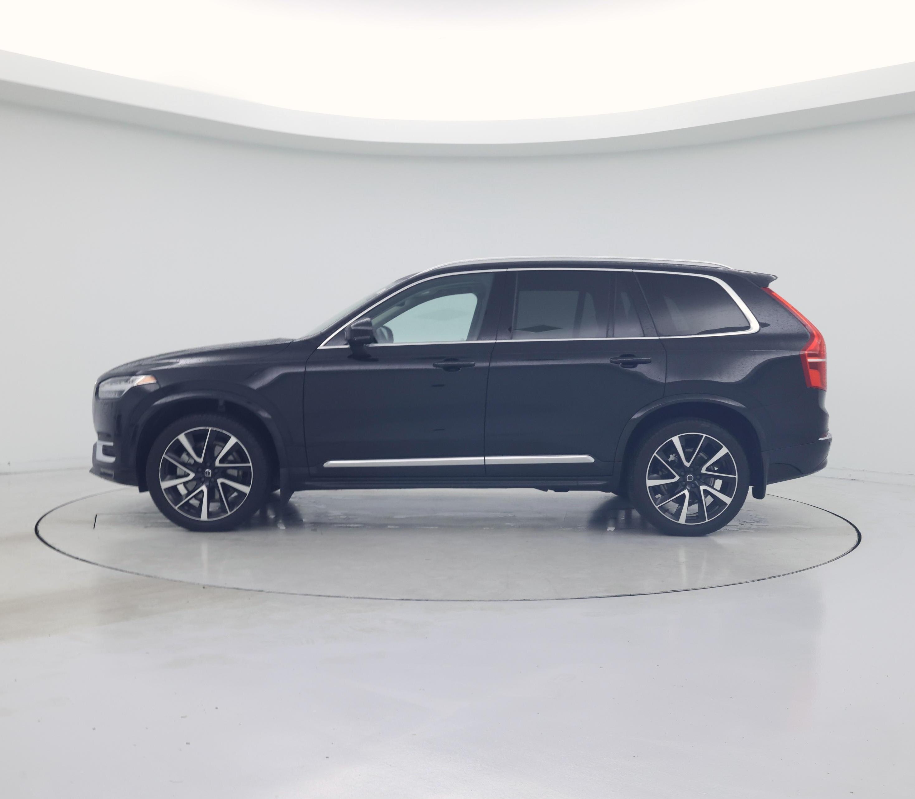 Thumbnail: 2023 Volvo XC90 - 3