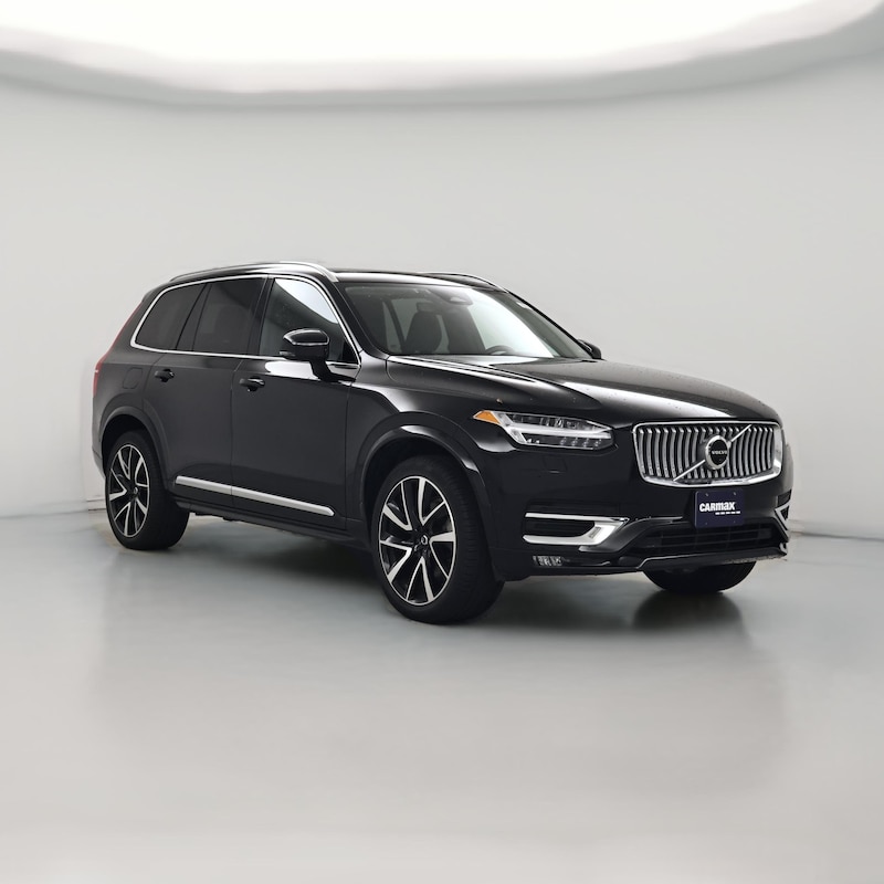 2023 Volvo XC90 B5 Plus