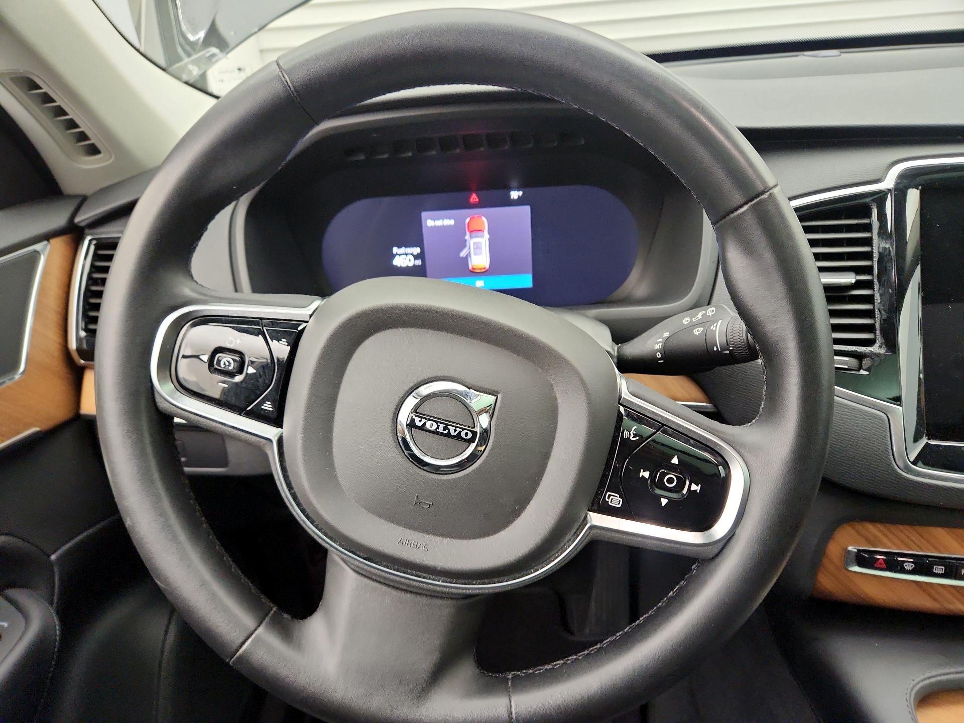 Thumbnail: 2023 Volvo XC90 - 10
