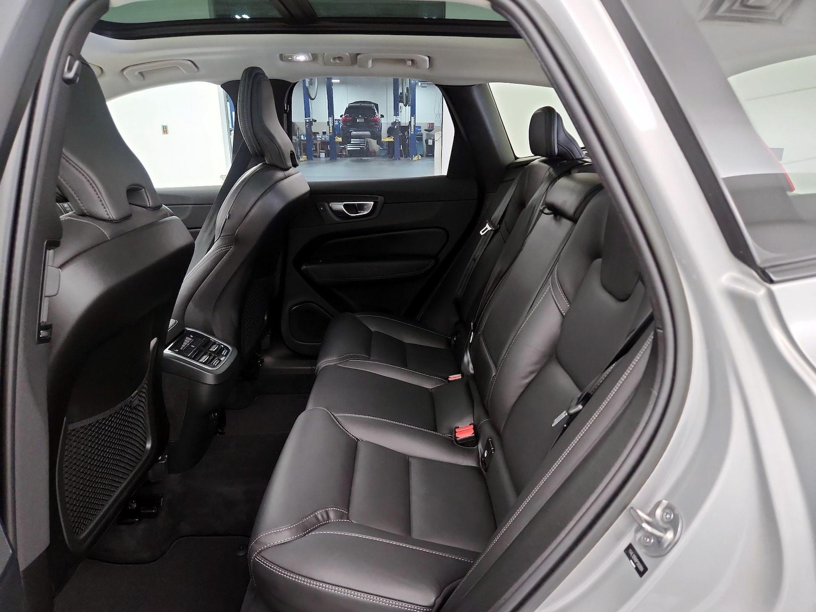 Rear Air Conditioning
